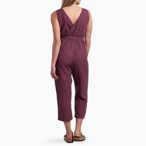 Kuhl Fresco V-Neck Sleeveless Jumpsuit Size XS Cropped Length Tie Waist Burgundy - Picture 2 of 11